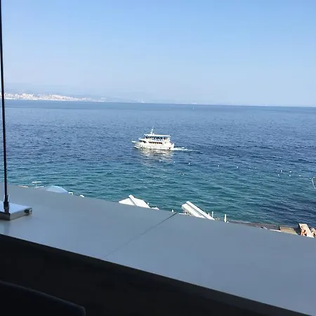 Apartment Avgustini Opatija
